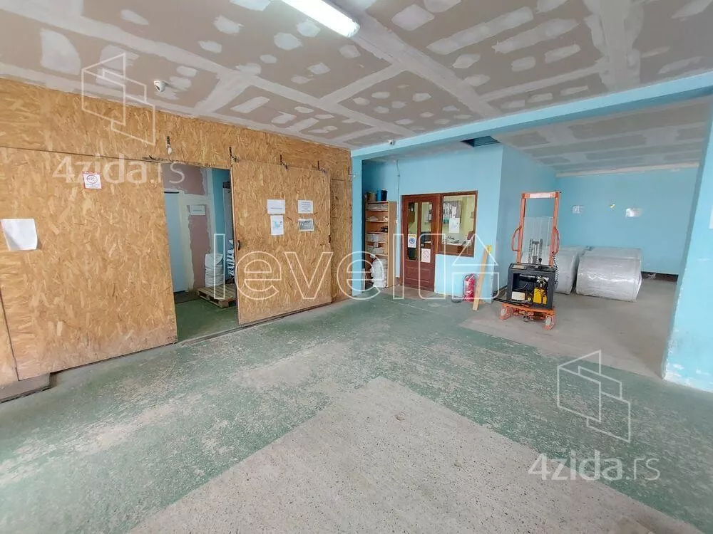 Poslovni prostor | 4zida