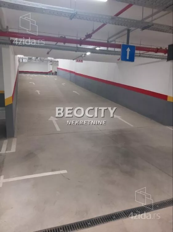 Garaža/Parking | 4zida