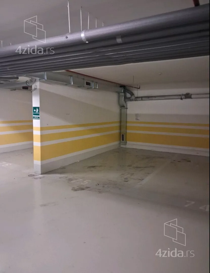 Parking | 4zida