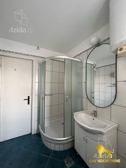 RADNIČKA | 4zida.rs