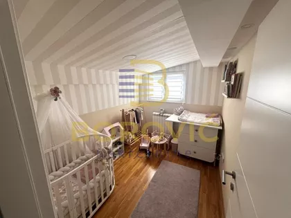 Lekino Brdo | 4zida.rs