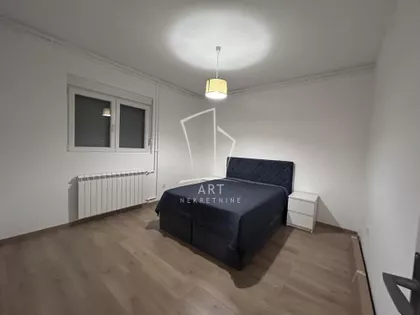 4. Flavijeve legije | 4zida.rs