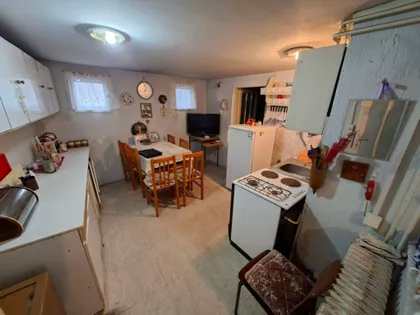 Kertvaroš | 4zida.rs