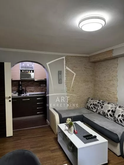 Požeška | 4zida.rs