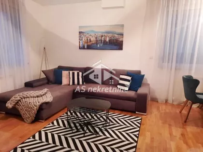 Cvetkova Pijaca | 4zida.rs