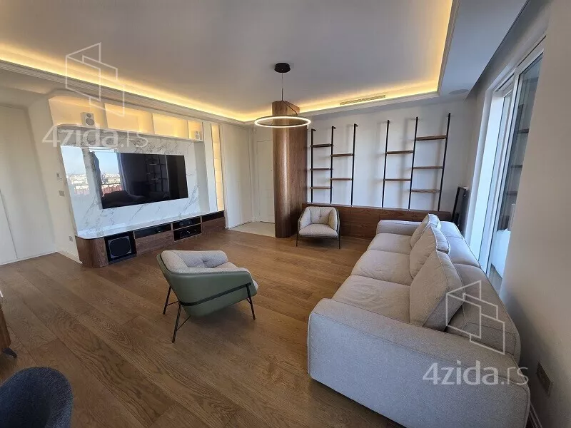 Troiposoban stan | 4zida