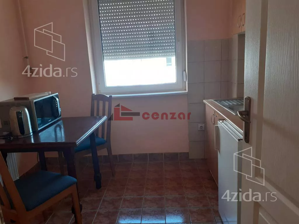 Garsonjera | 4zida
