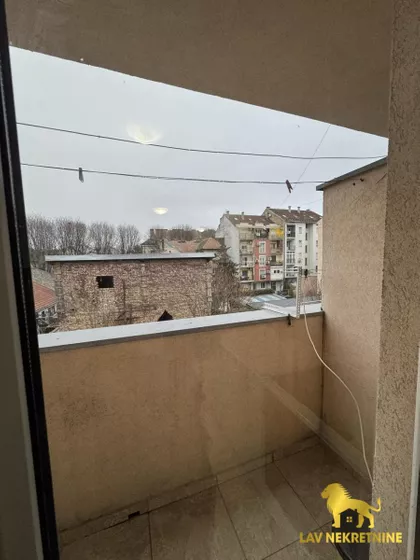 VOJVODE ŠUPLJIKCA | 4zida.rs