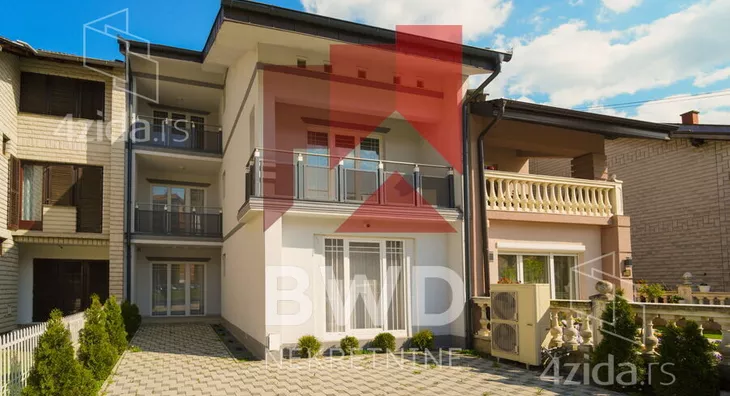 3-etažna kuća | 4zida