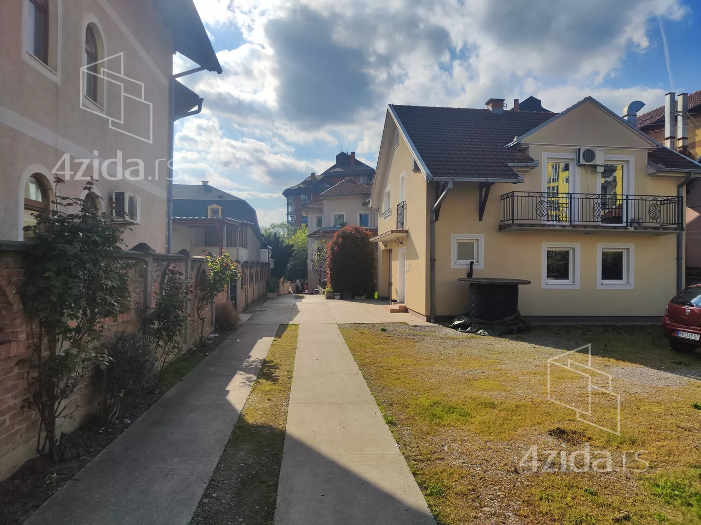 Poslovni prostor | 4zida
