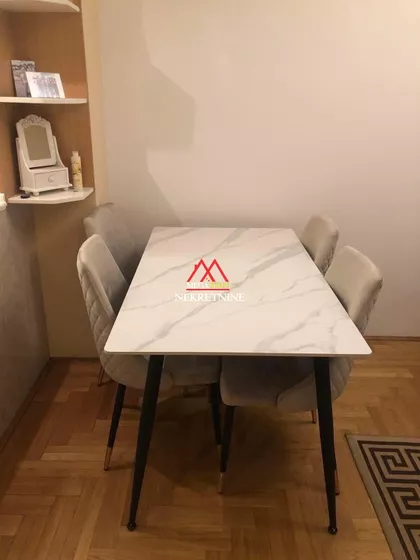 Krilova | 4zida.rs