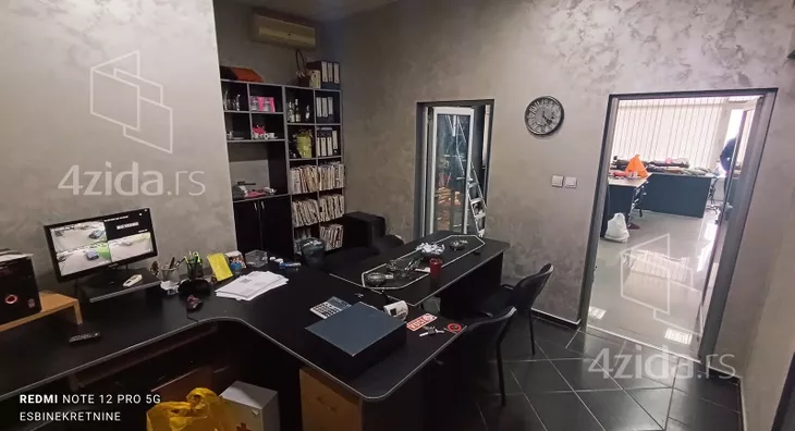 Poslovni prostor | 4zida