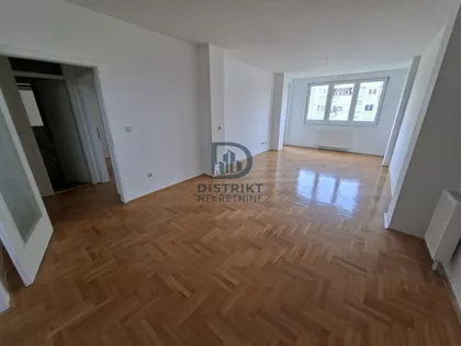 Bulevar Nemanjića | 4zida.rs