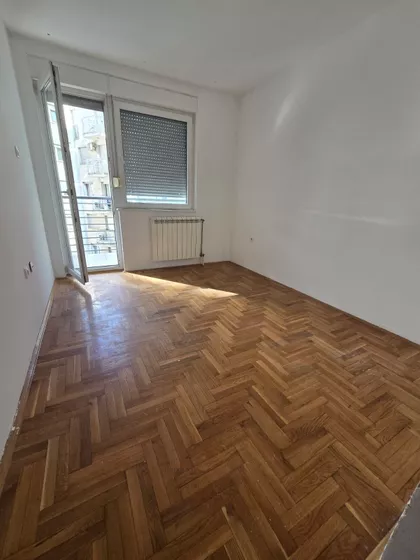 Vardarska | 4zida.rs