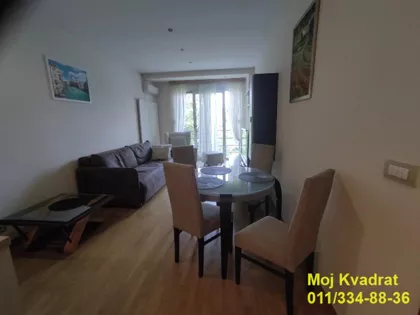 Bose Milićević | 4zida.rs