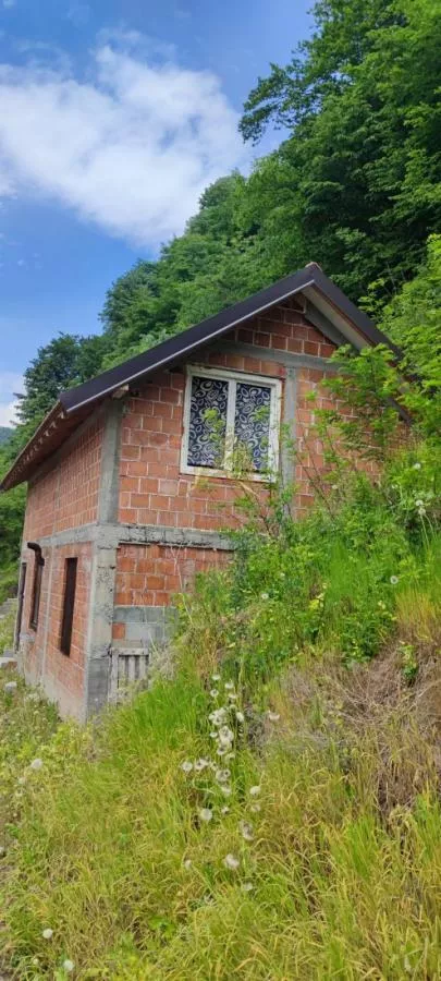 Crvica | 4zida.rs