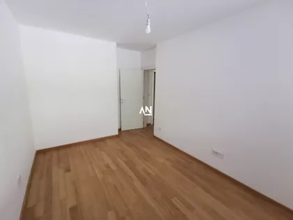 Grge Jankesa | 4zida.rs