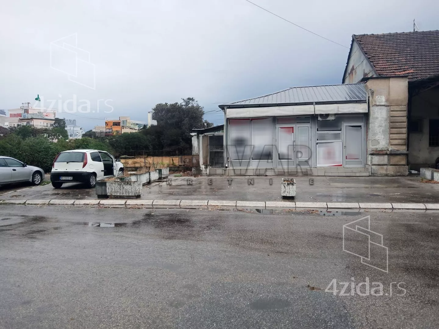 Lokal | 4zida