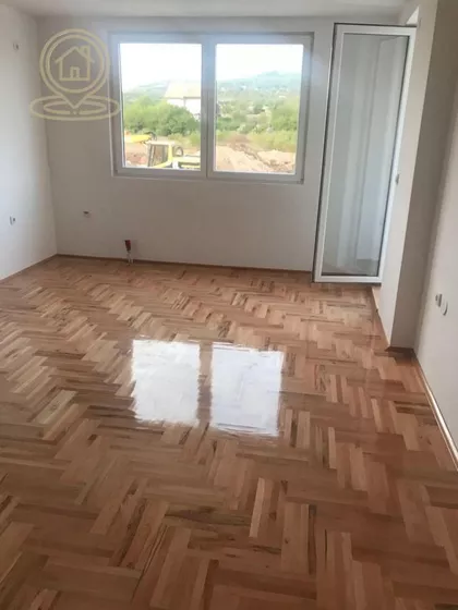 Pantelej | 4zida.rs