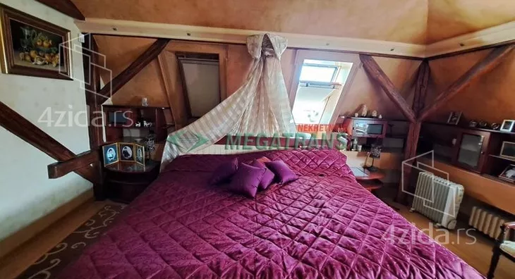 Šestosoban stan | 4zida