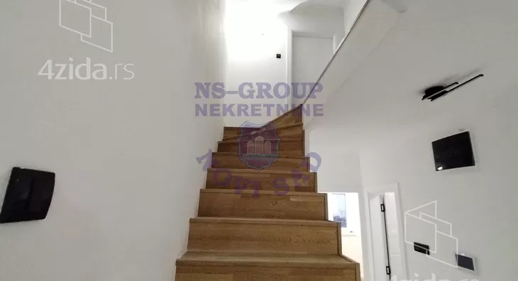 4-etažna kuća | 4zida