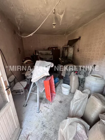 Aleksa Šantić | 4zida.rs