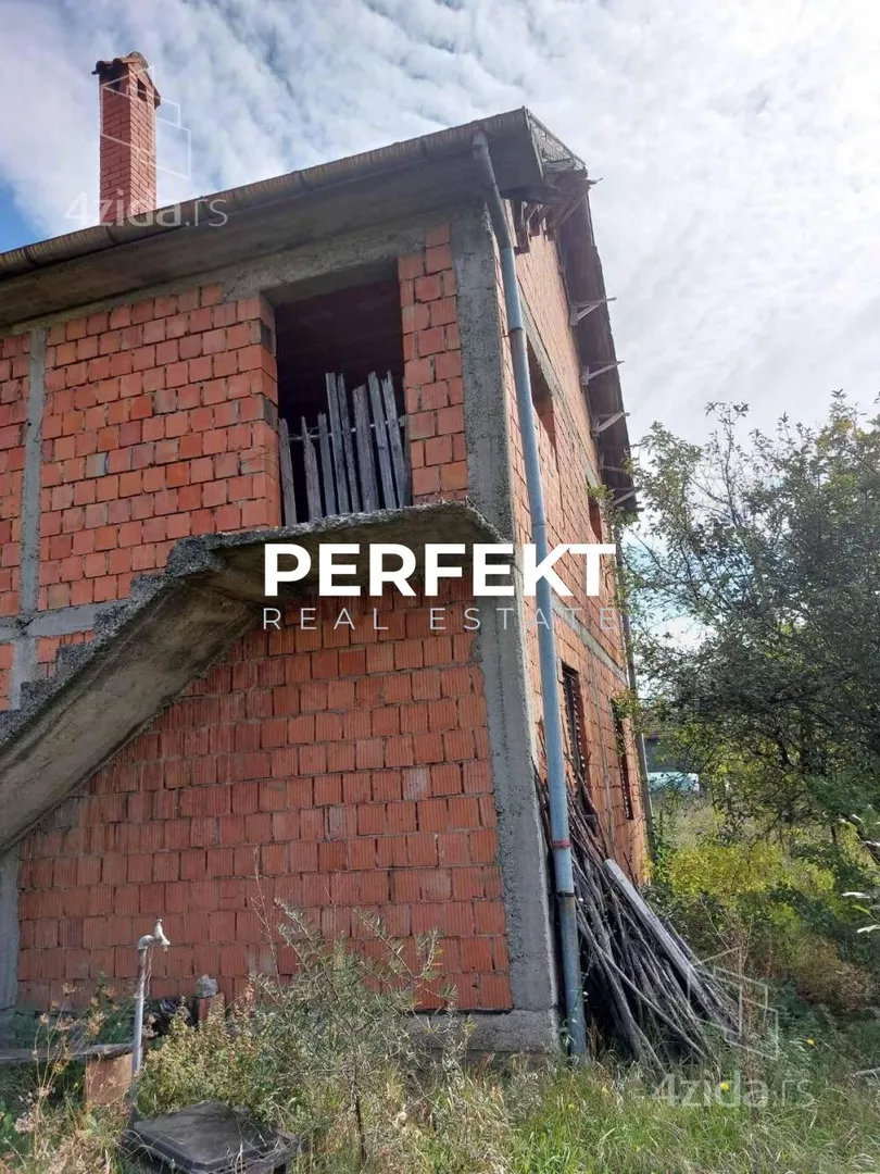 2-etažna kuća | 4zida