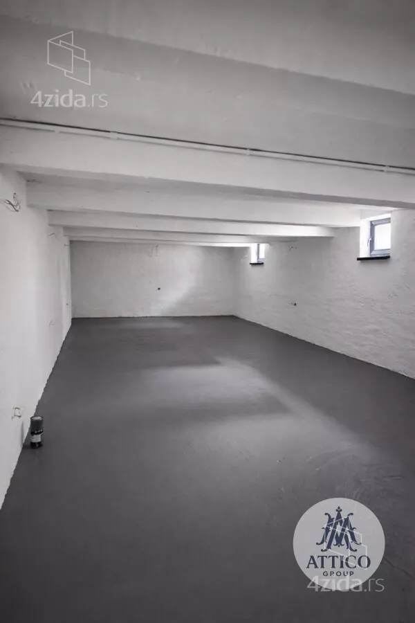 Poslovni prostor | 4zida