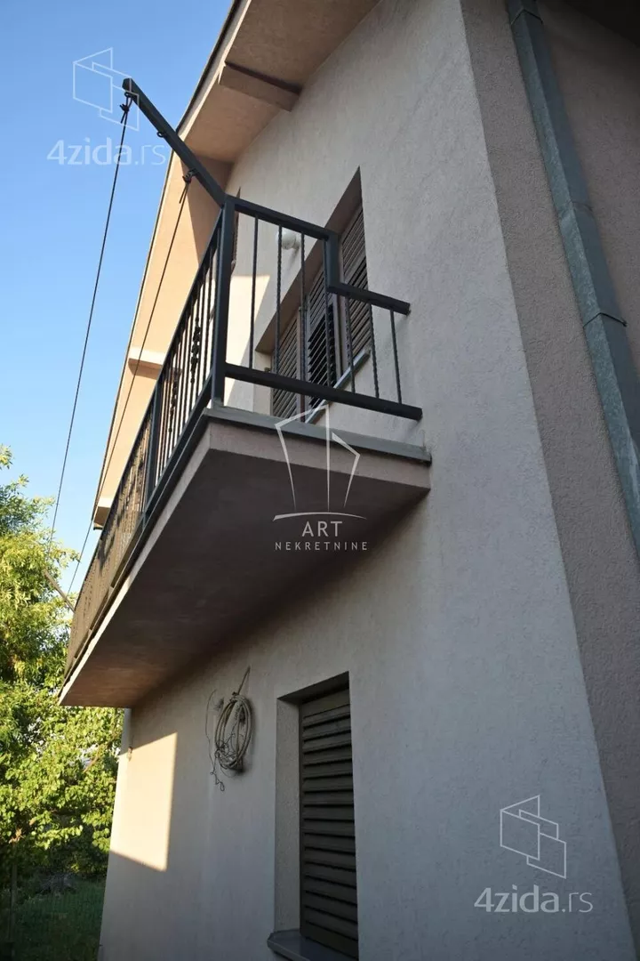 3-etažna kuća | 4zida