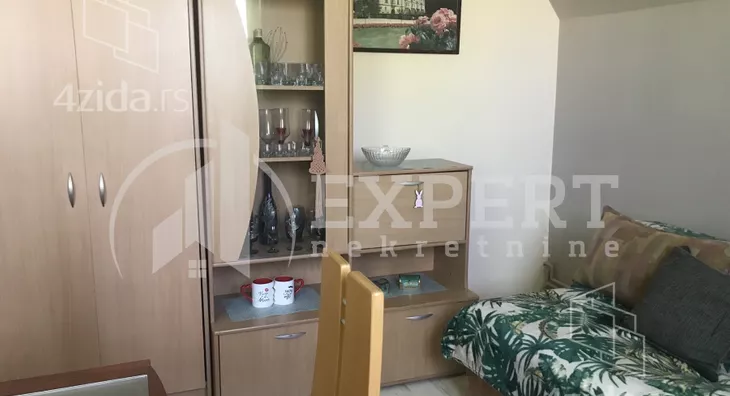 Garsonjera | 4zida