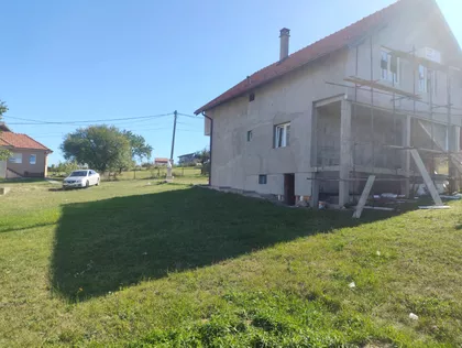 Lipovički Put 237B | 4zida.rs