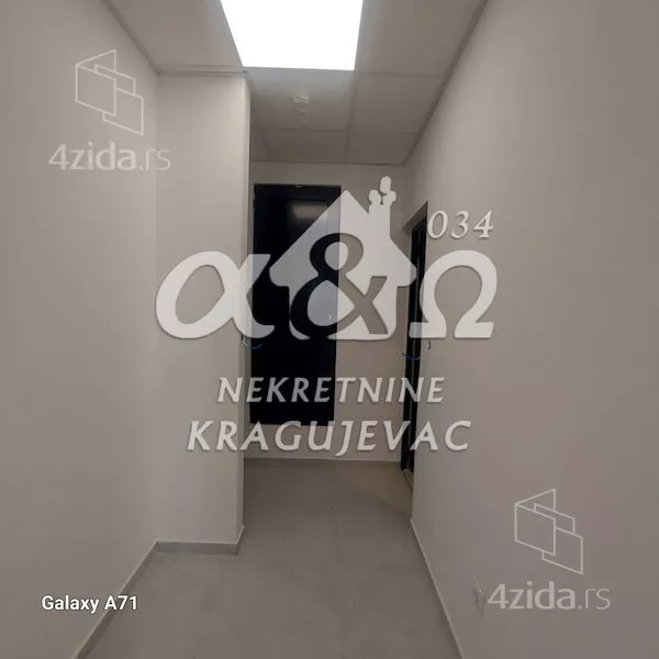 Lokal | 4zida