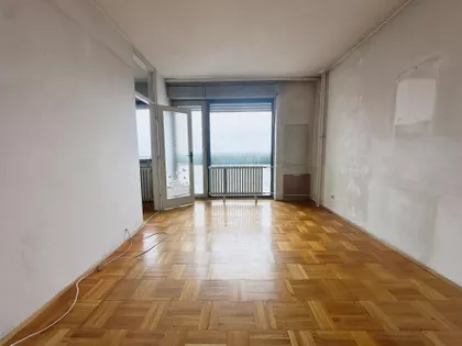 Jovana Rajića | 4zida.rs