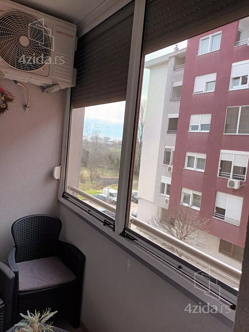 Dvoiposoban stan | 4zida