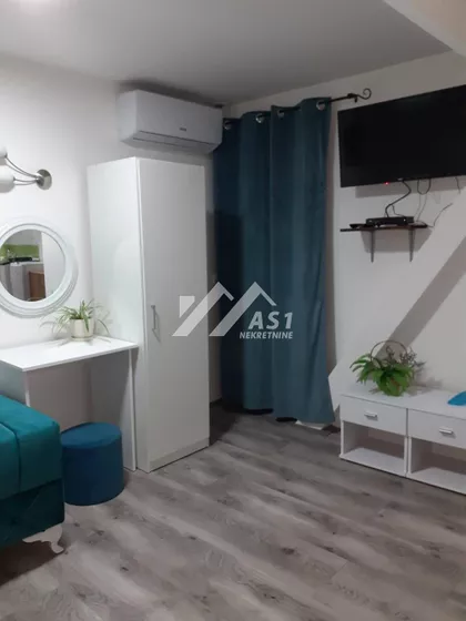 Laze Telečkog | 4zida.rs