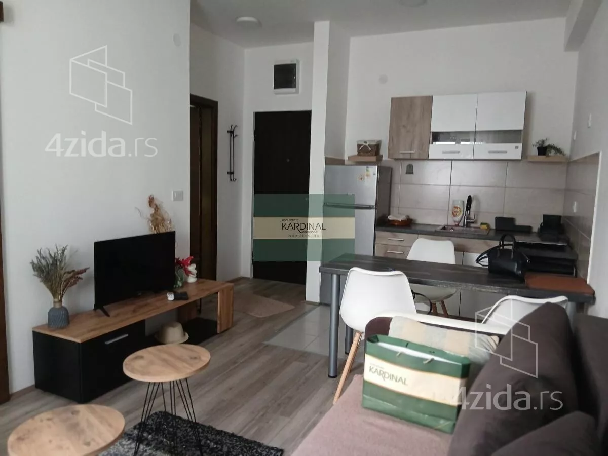 Garsonjera | 4zida