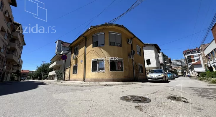 Kuća | 4zida