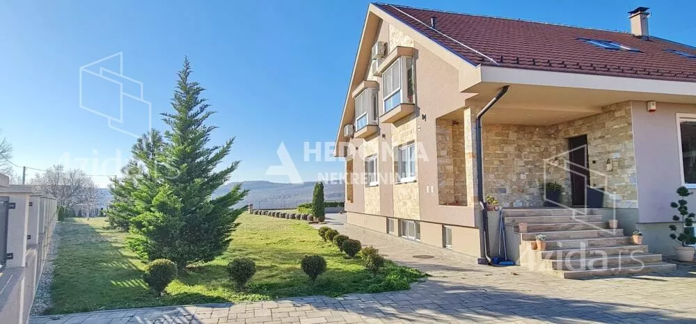 3-etažna kuća | 4zida