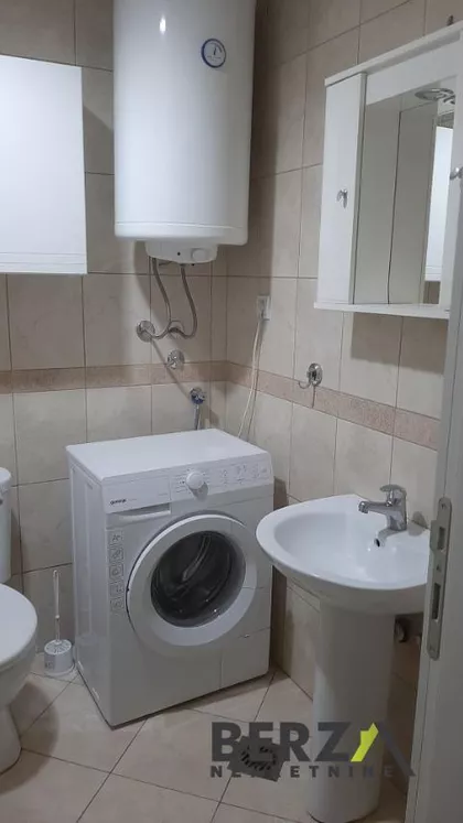 Adamovićevo Naselje | 4zida.rs