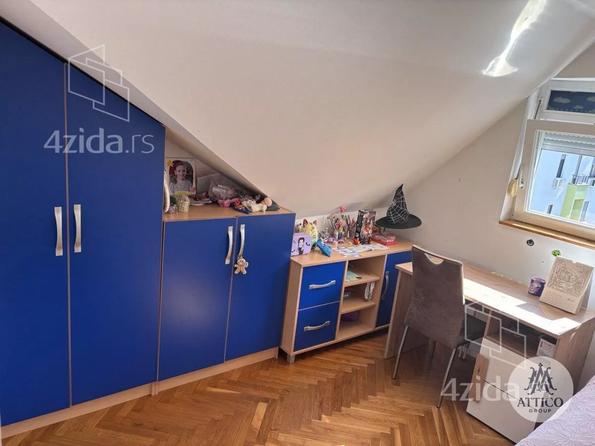 Četvorosoban stan | 4zida