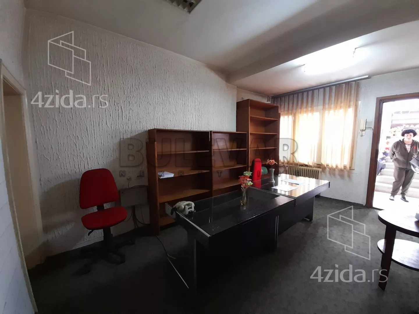 Lokal | 4zida