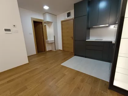 Radnička | 4zida.rs