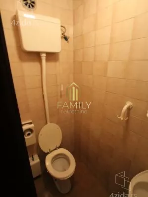 Četvoroiposoban stan | 4zida