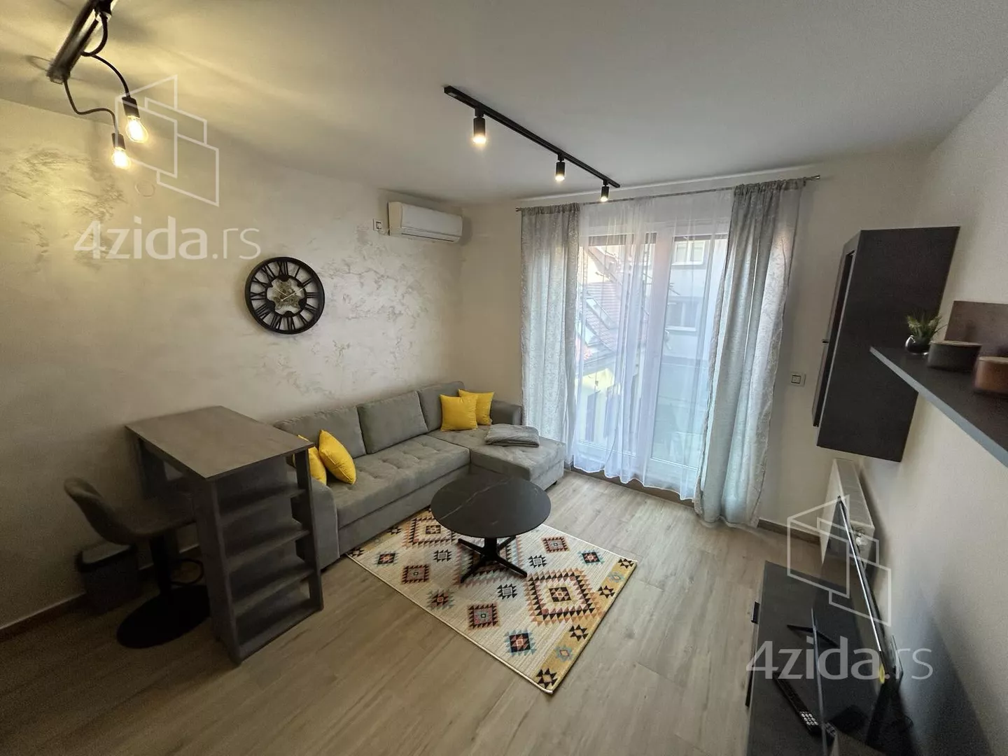 Garsonjera | 4zida