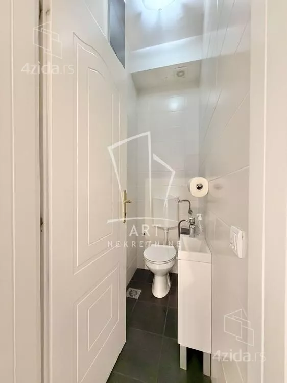 4-etažna kuća | 4zida