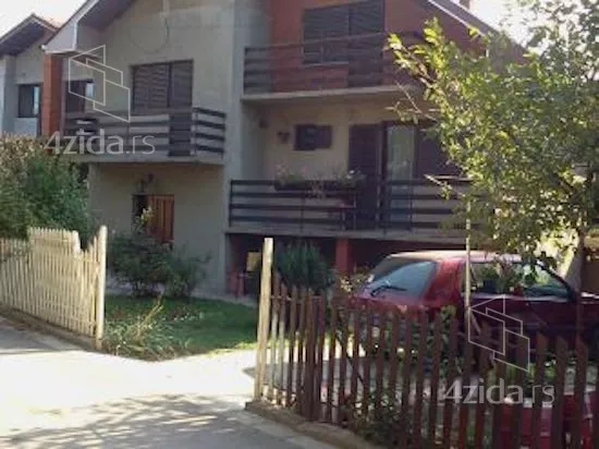 4-etažna kuća | 4zida