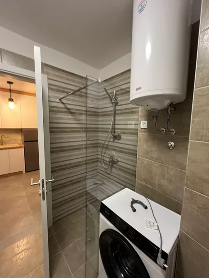 Božidara Adžije 10 | 4zida.rs