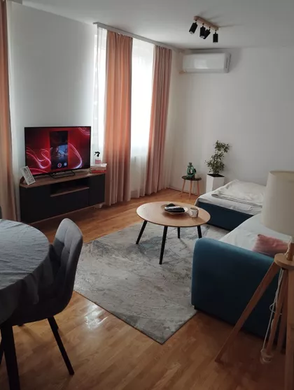 Pantelejska Crkva | 4zida.rs