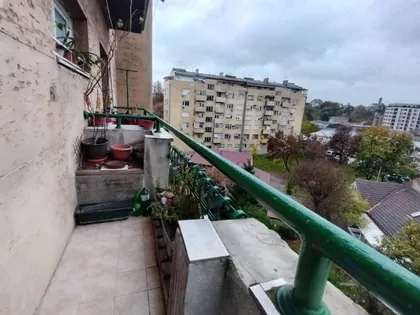 Luja Adamiča 27 | 4zida.rs