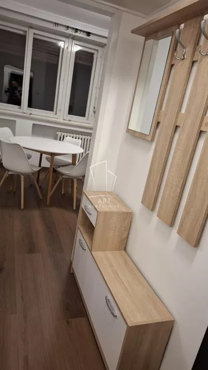 Karađorđev Trg | 4zida.rs